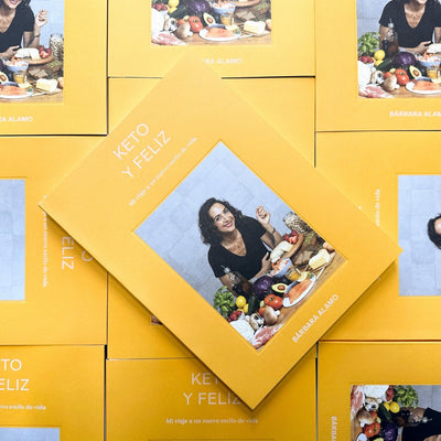 Primer libro de la coach nutricional y mentora Bárbara Álamo con sus mejores tips y recetas para quienes se animen a comenzar, profundizar y permanecer en esta revolución metabólica de la cocina Keto.